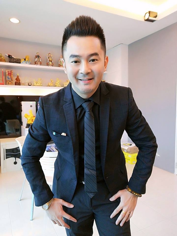 詩和遠方的第一张照片--香港蓝颜知己交友网