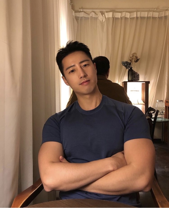 宇星的第一张照片--香港蓝颜知己交友网