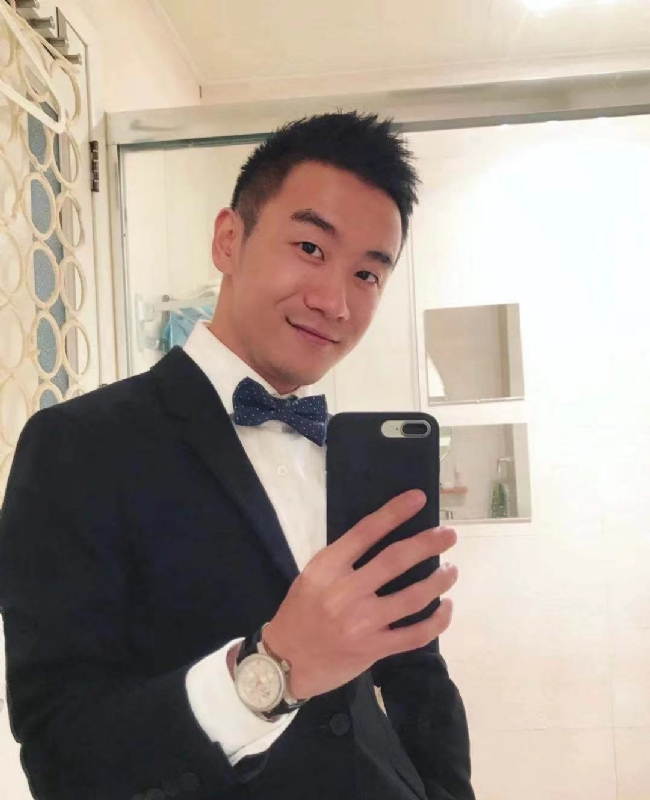 张文杰的第一张照片--香港蓝颜知己交友网