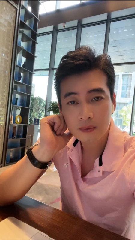 白天與黑夜的第一张照片--香港蓝颜知己交友网