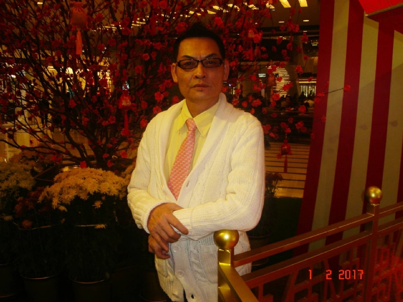 sun的第一张照片--香港蓝颜知己交友网