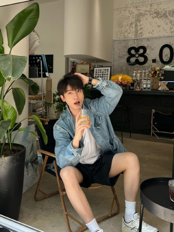 Miracle的第一张照片--香港蓝颜知己交友网