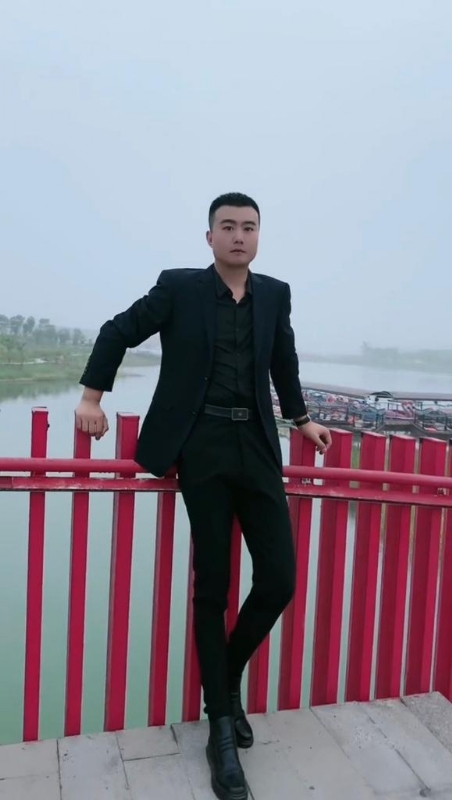 Albert的第一张照片--香港蓝颜知己交友网